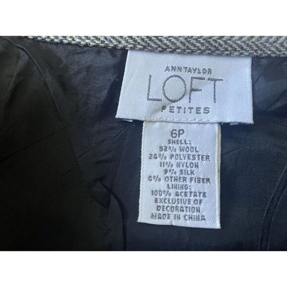 Ann Taylor LOFT Petites Wool Blend Herringbone Flounce Skirt Gray 6P - Picture 4 of 8